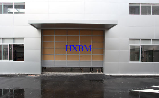 Wood color Aluminum Panels EPDM Gasket Aluminium Garage Doors 550mm Width